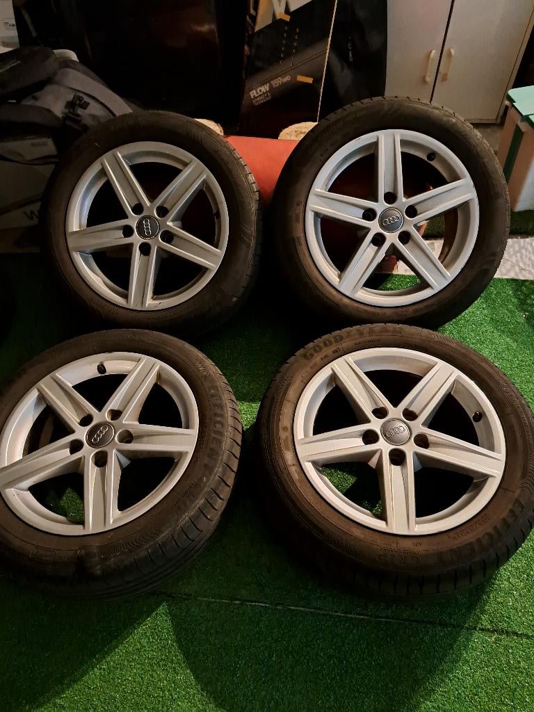 Jantes audi 16", Autos : Pièces & Accessoires, Pneus & Jantes, 16 pouces, Véhicule de tourisme, Pneus été, 205 mm