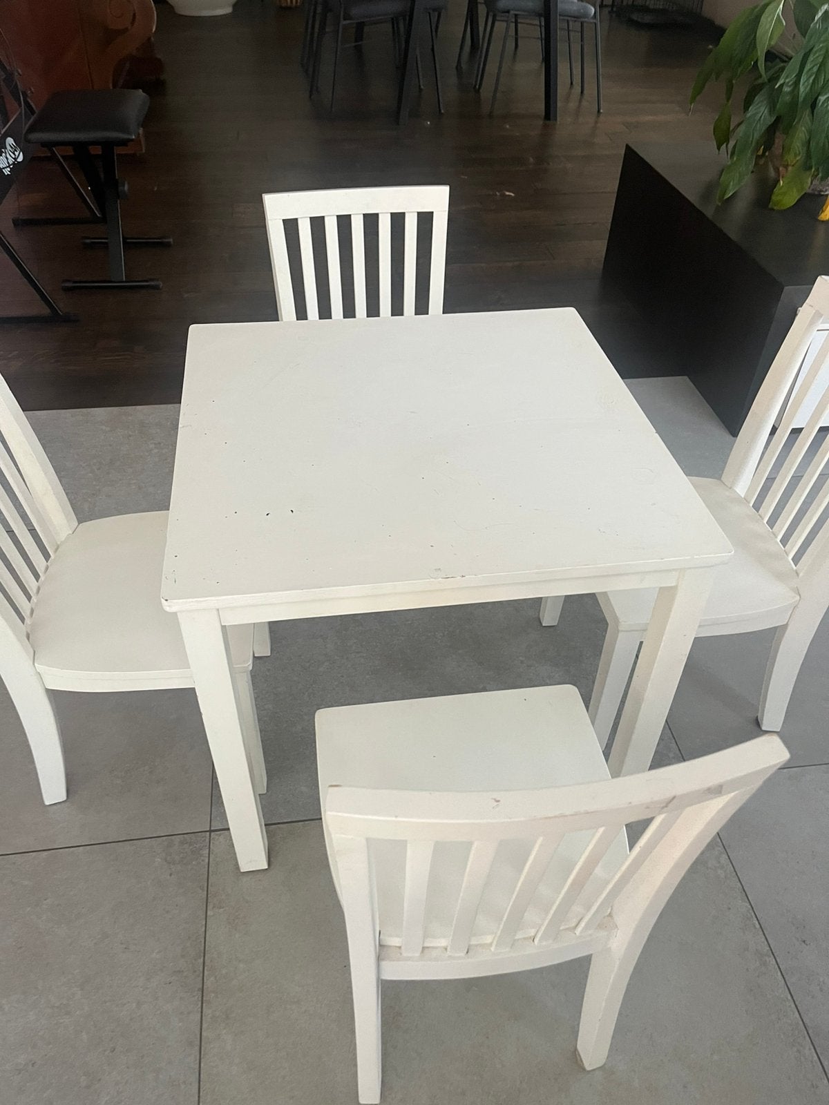 Kindertafel met 4 stoeltjes, ikea lerhamn, Enfants & Bébés, Chambre d'enfant | Tables & Chaises, Enlèvement, Utilisé, Chaise(s)