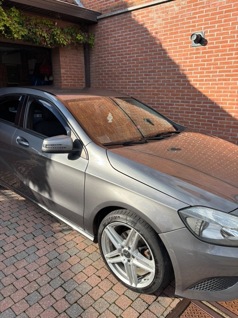 Mercedes-Benz A 180, Auto's, Voorwielaandrijving, Stof, 4 cilinders, Zwart