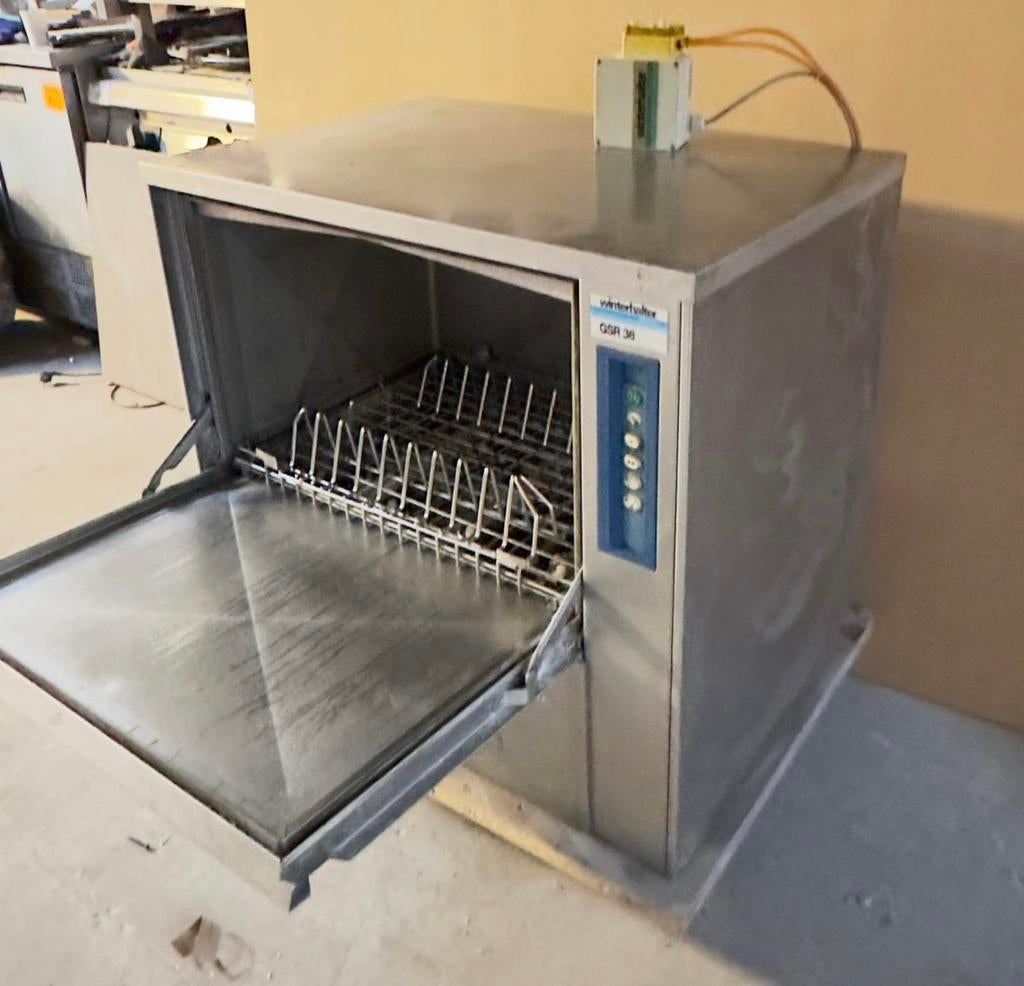 LAVE VAISSELLE PROFESSIONNEL MARQUE WINTERHALTER GSR36, Electroménager, Enlèvement, Utilisé