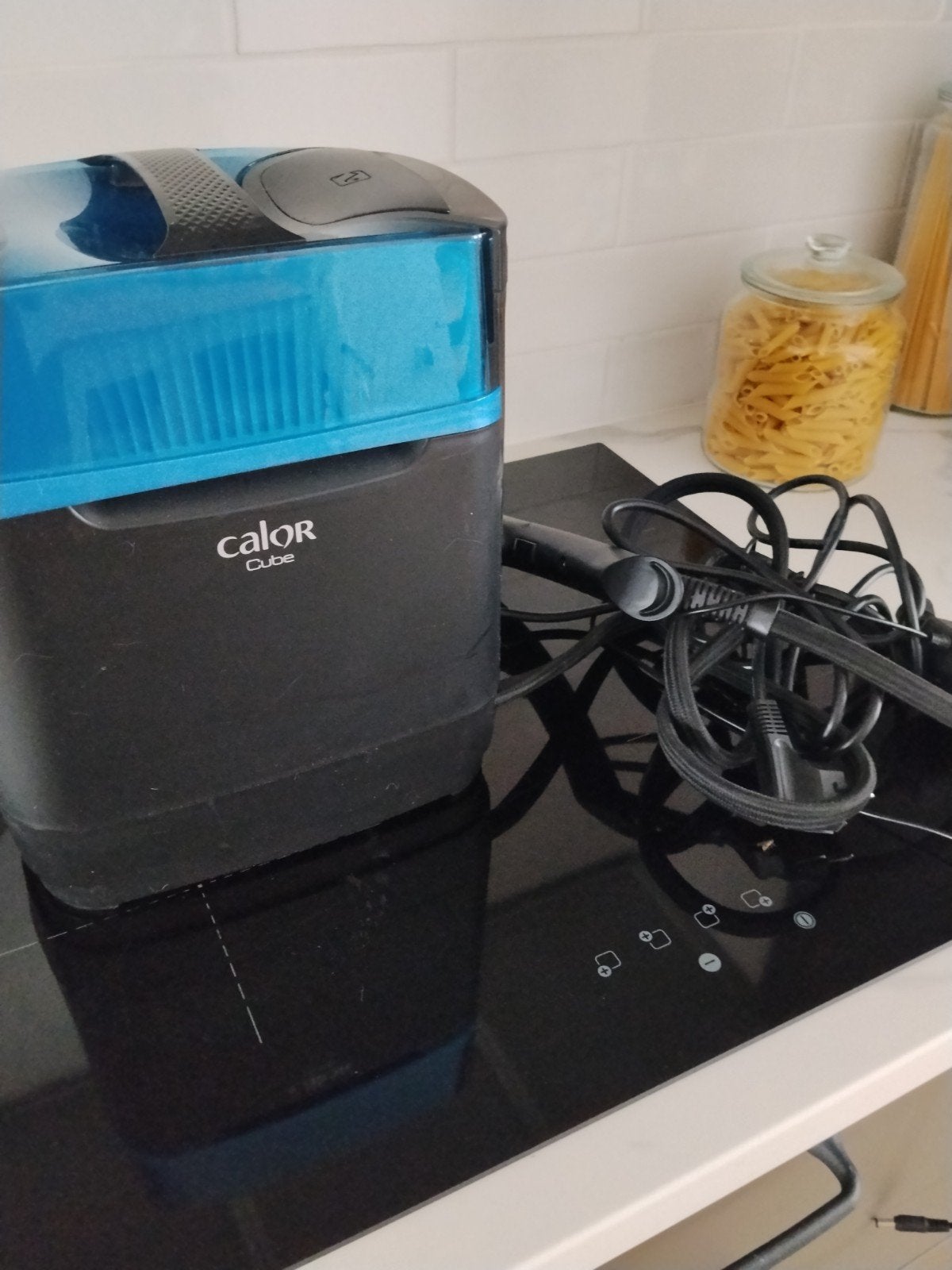 Defroisseur vapeur et purificateur haute pression