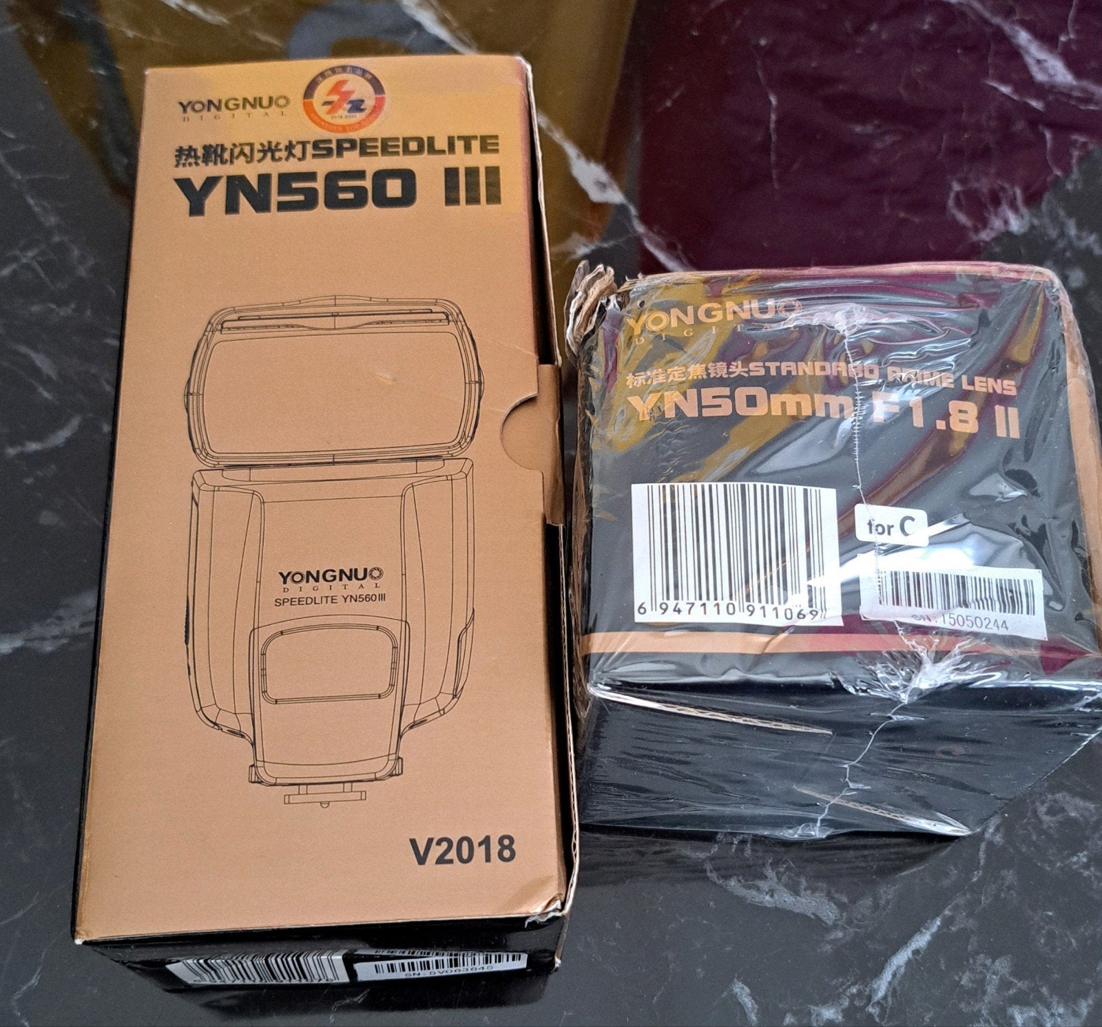 yongnuo objectif et flash neuf encore emballer new nieuw, TV, Hi-fi & Vidéo, Enlèvement ou Envoi