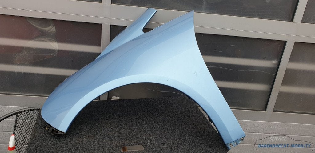 Garde-boue avant gauche Grandis Mitsubishi T35a d'origine d', Info@mitsubishi-motors.com, Gauche, Mitsubishi Motors Corporation