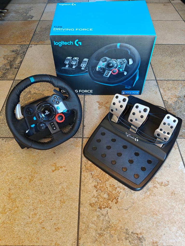 Logitech G29 Racing Wheel + pedalen, Logitech, Ophalen of Verzenden, PC