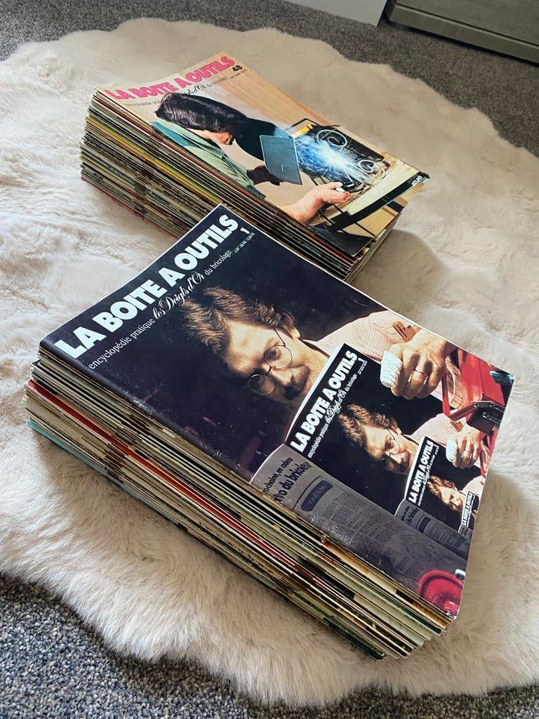 93 magazines La boîte à Outils  édition 1977, Ophalen, Gelezen, Klussen