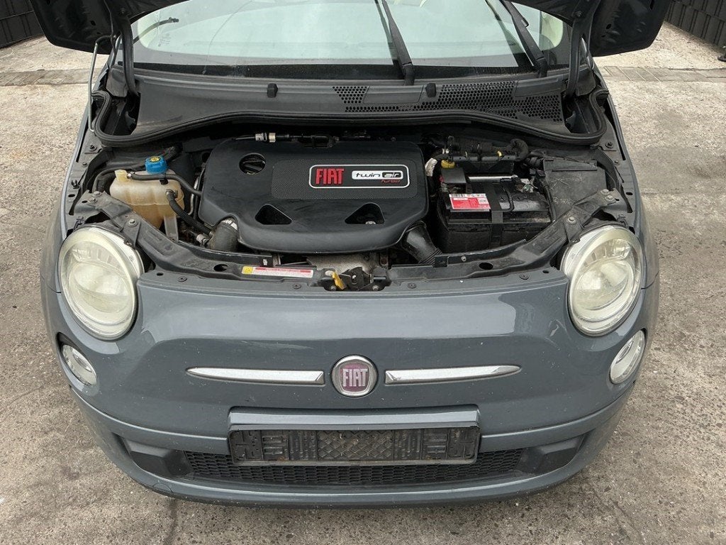 BOITIER FUSIBLES Fiat 500 (312) (01-2007/12-2012), Autos : Pièces & Accessoires, FCA Germany GmbH, IPC D1-09 Bahnhofsplatz
65423  Rüsselsheim am Main, DE