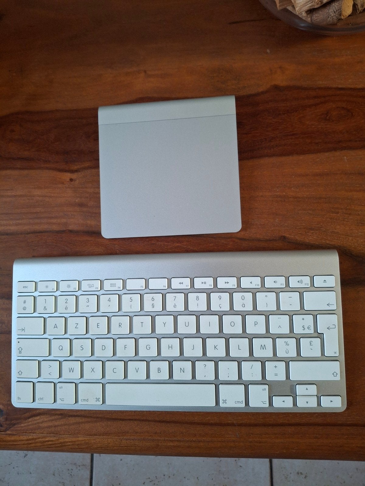 clavier + trackpad Apple, Azerty, Enlèvement, Utilisé, Apple