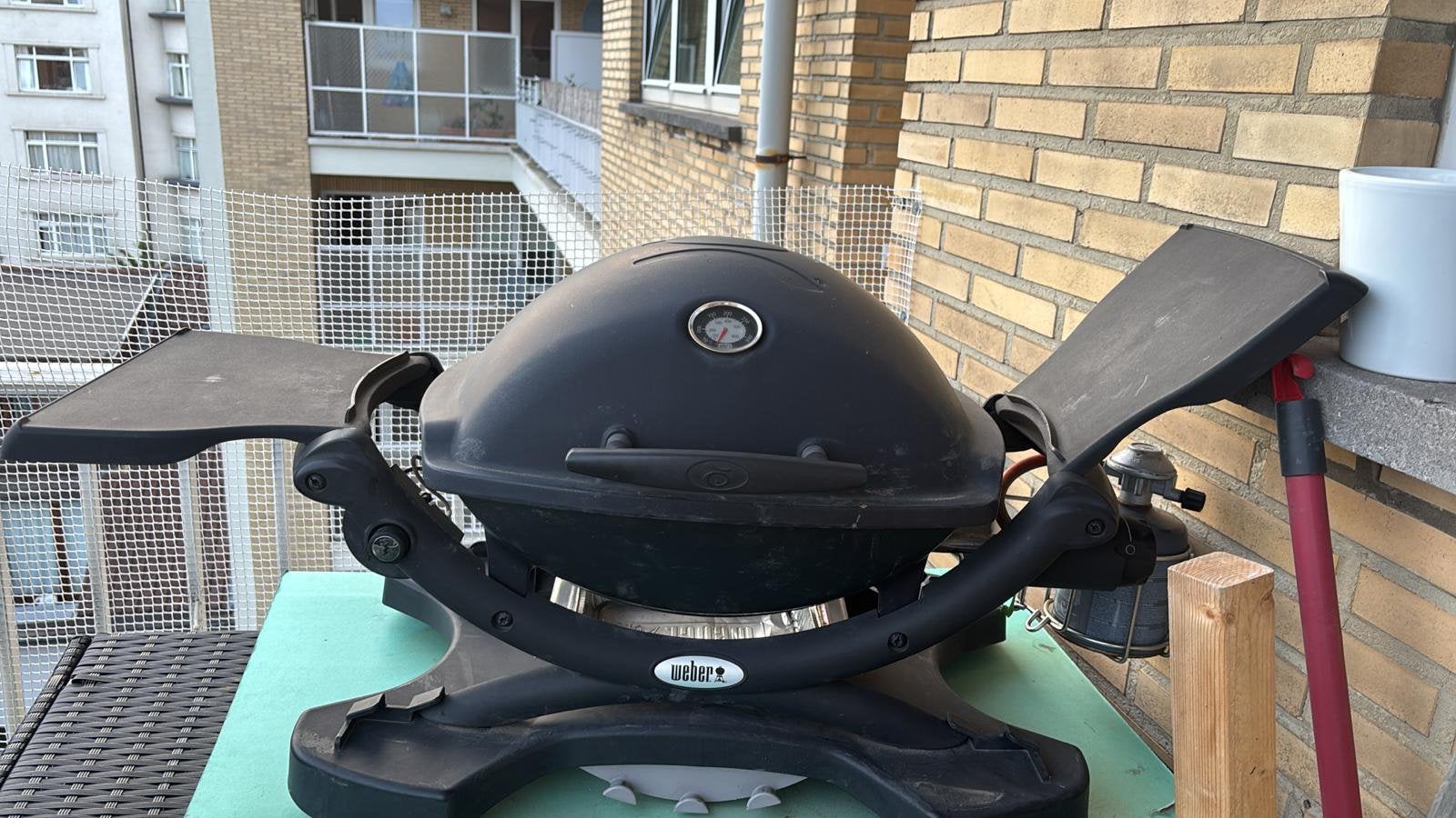 Barbeque Weber, Ophalen, Gebruikt, Met accessoires