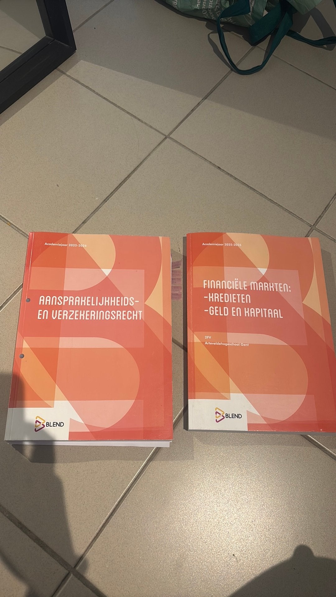 Boeken financien en verzekeringen, Ophalen, Zo goed als nieuw