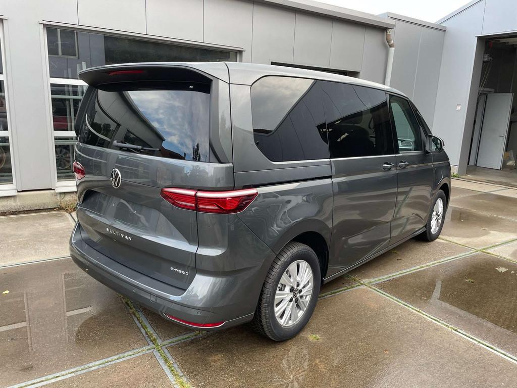 Volkswagen T7 Multivan 1.4 TSI PHEV Life DSG (160 kW), Autos, 1395 cm³, Argent ou Gris, Achat, https://public.car-pass.be/vhr/65de029f-d08b-40b5-8883-437b71976e72