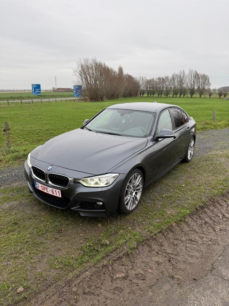 BMW 328i f30 M-pakket volledig, Auto's, Euro 5, Achterwielaandrijving, Zwart, 4 cilinders