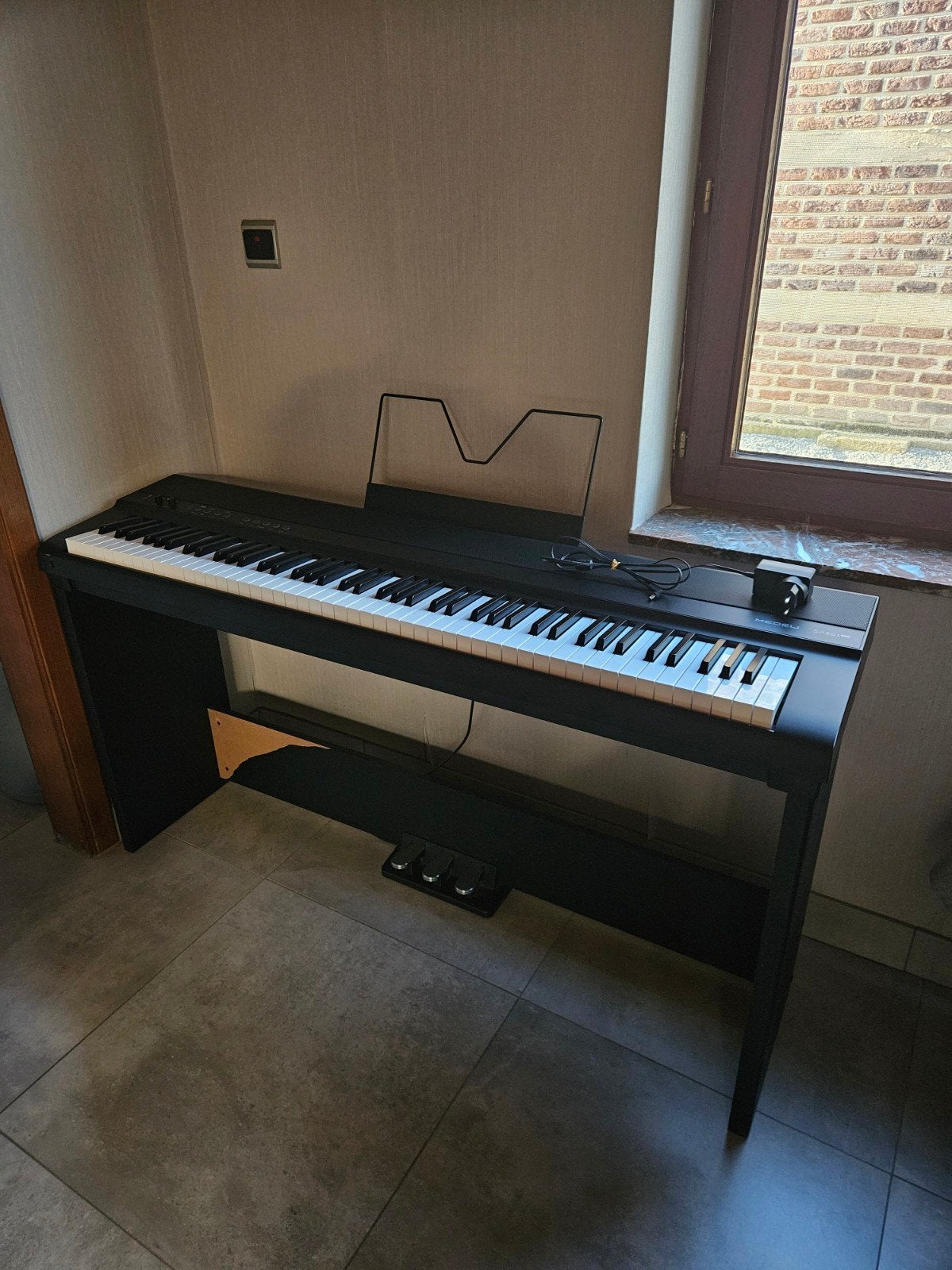 Medeli SP201 plus (digitale piano incl. onderstel & pedalen), Enlèvement, Noir, Piano, Digital