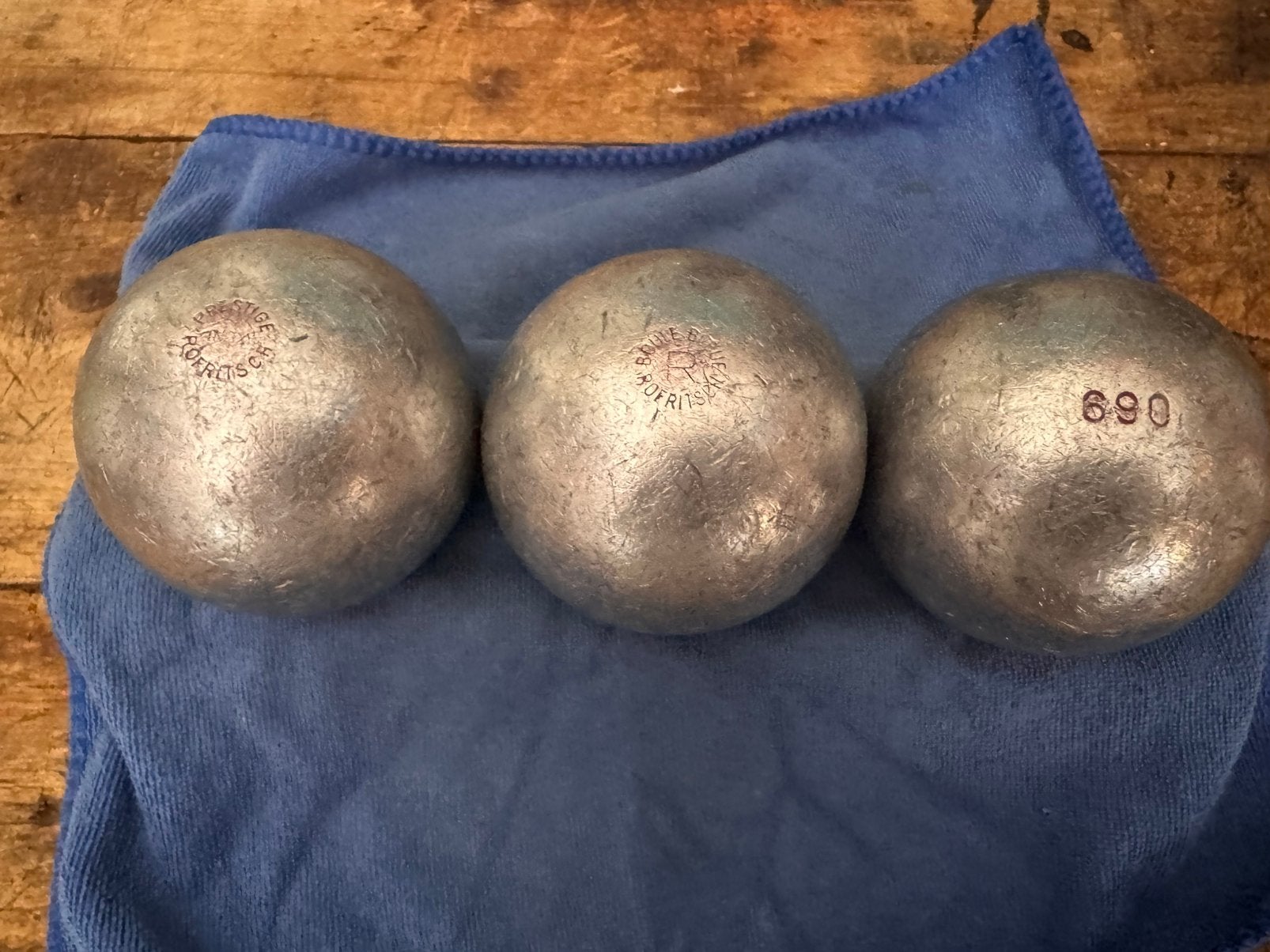 Petanque ballen la Boulle Bleu 690 gr en 75 mm dia. 110’’, Enlèvement ou Envoi, Comme neuf