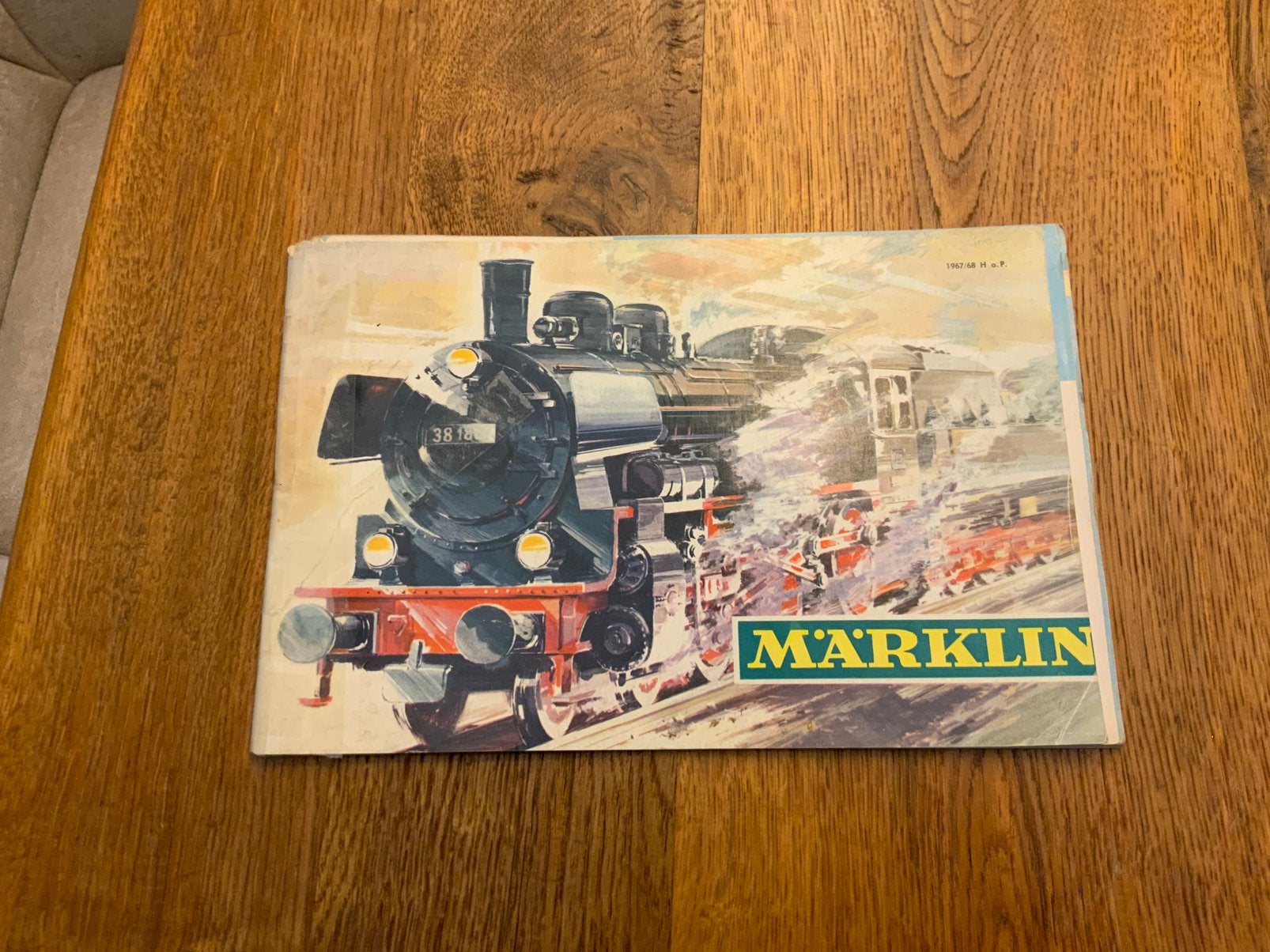 MARKLIN CATALOGUS UIT 1967/68 IN HET NEDERLANDS, Hobby en Vrije tijd, Ophalen of Verzenden, Gebruikt