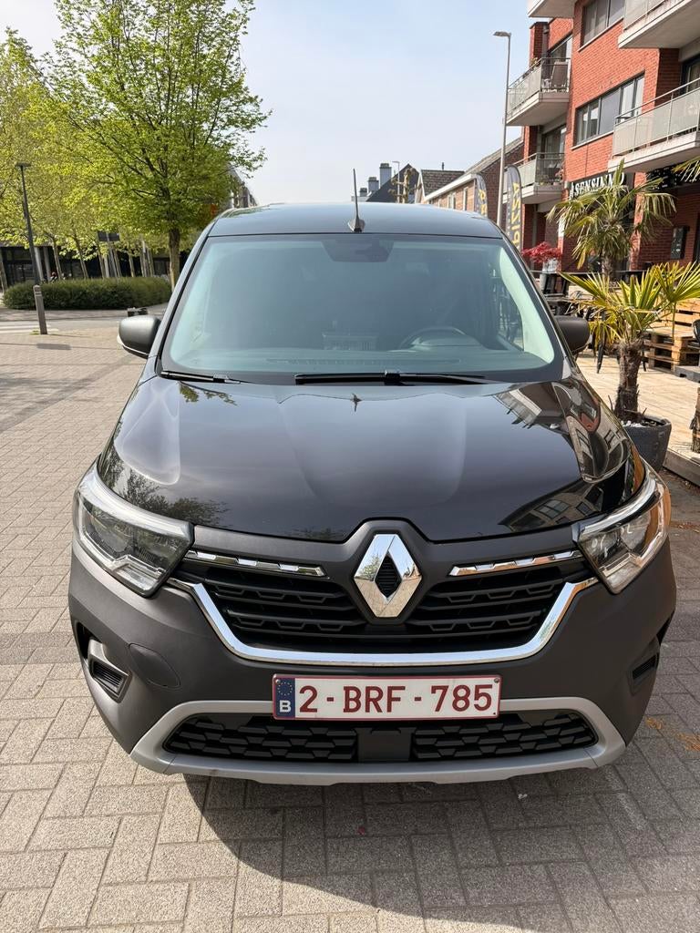 TE KOOP! Renault Kangoo 1.5d bouwjaar 2022, Auto's, Te koop, Trekhaak, Kangoo