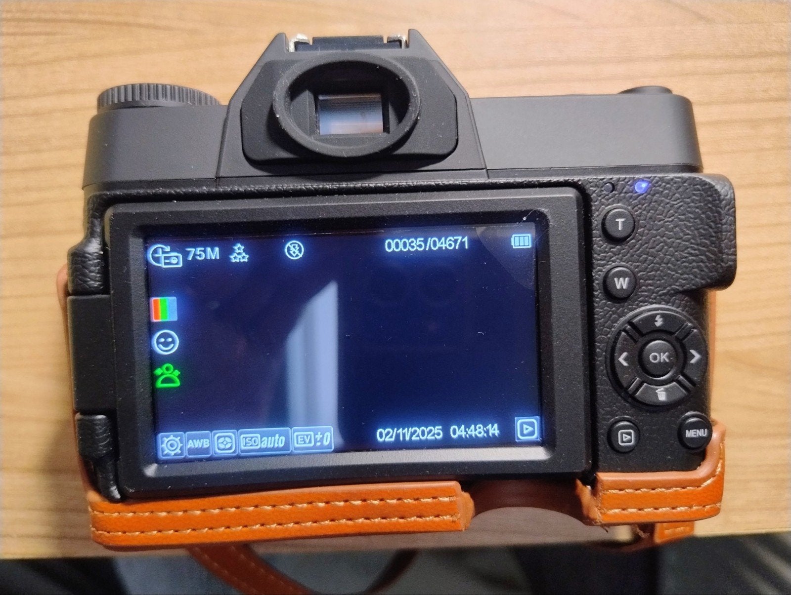 fotocamera, Audio, Tv en Foto, Fotocamera's Digitaal, Ophalen, Zo goed als nieuw, Compactcamera, Draagriem
