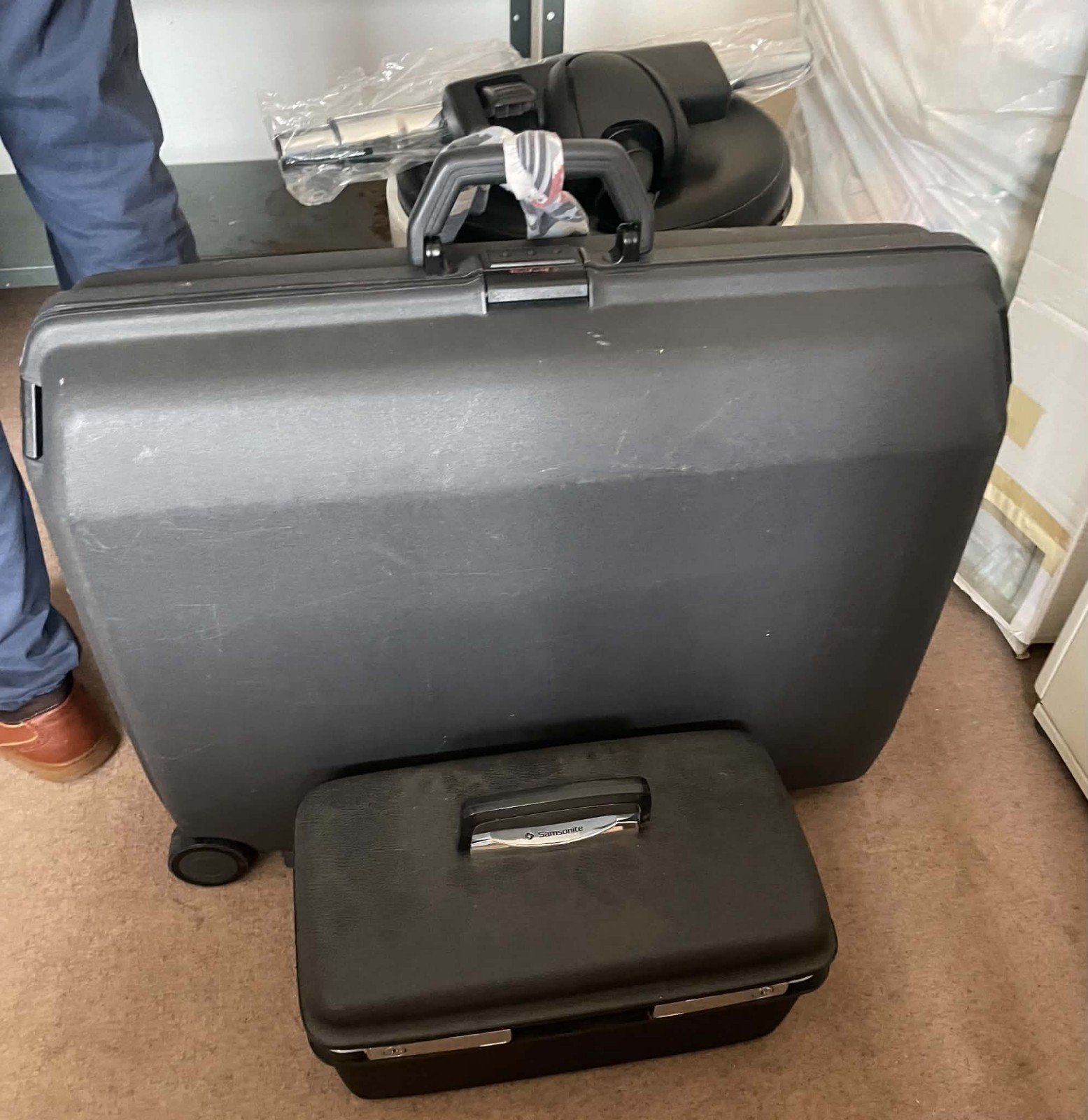 SAMSONITE valies en bijhorende beautycase  met cijferslot, Bijoux, Sacs & Beauté, Enlèvement