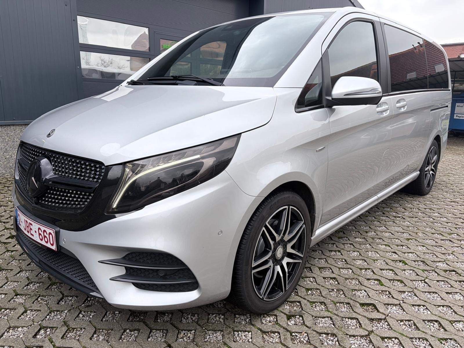 Mercedes-Benz V 250 AMG Line - Dubbele cabine - 33801€+btw, Cuir, Argent ou Gris, Achat, Euro 6