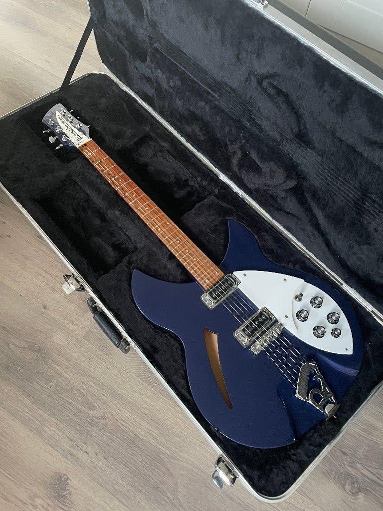 Rickenbacker 330 Midnight Blue, Musique & Instruments, Enlèvement, Utilisé, Semi-solid body, Autres marques