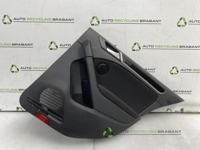 Revêtement portière 4portes arrière droite d'un Volkswage, Autos : Pièces & Accessoires, -, 3 mois de garantie, Utilisé, -