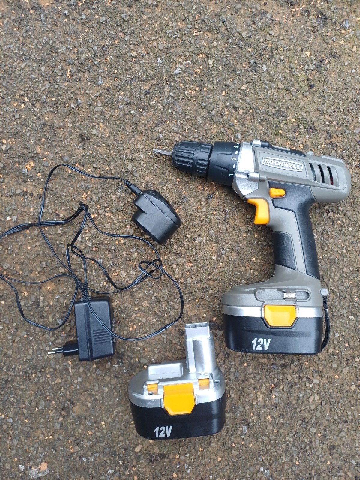 perceuse-visseuse Rockwell 12V complet, Enlèvement