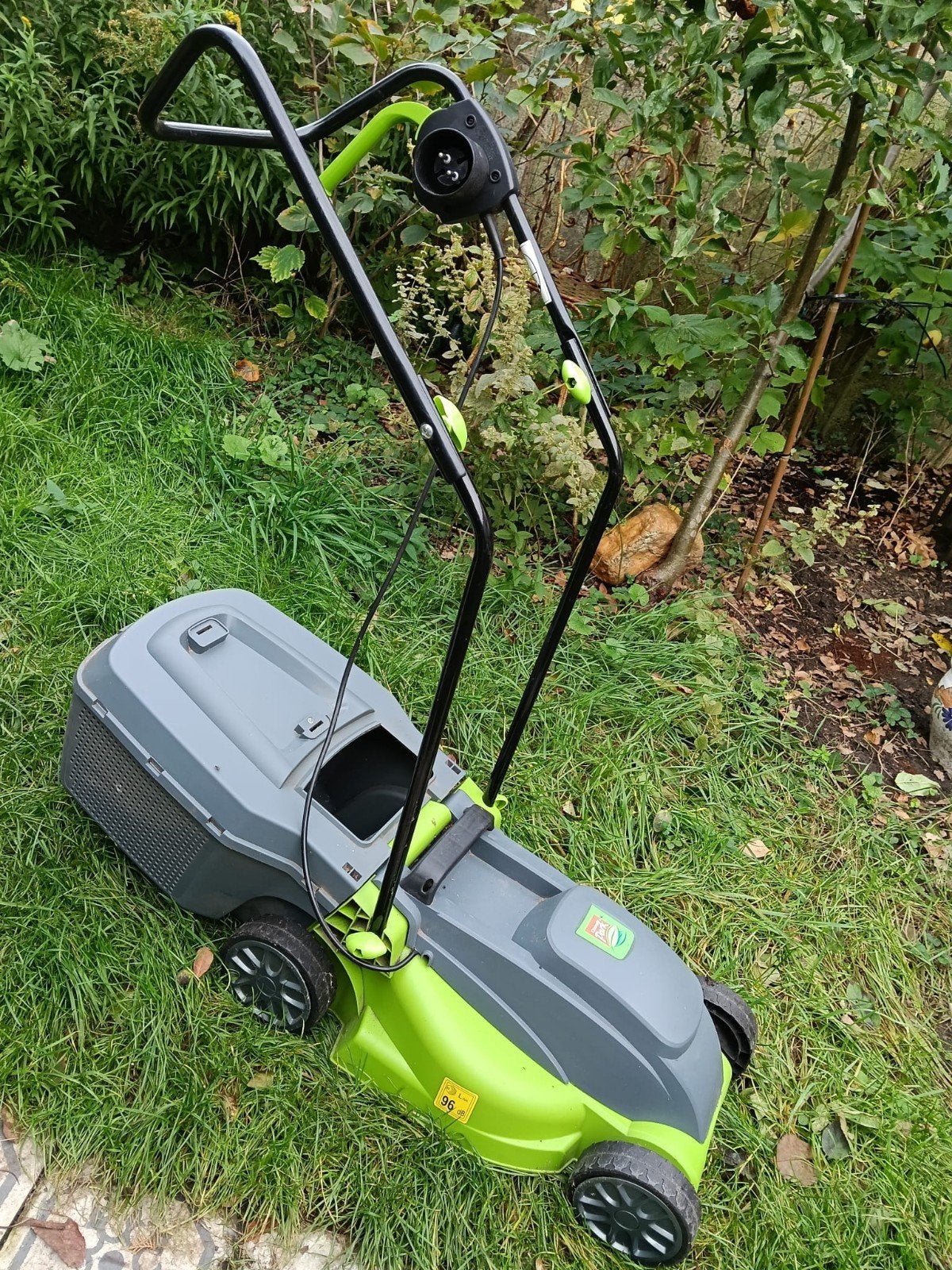 Elektrische grasmaaier 35 euro, Ophalen, Elektrische grasmaaier