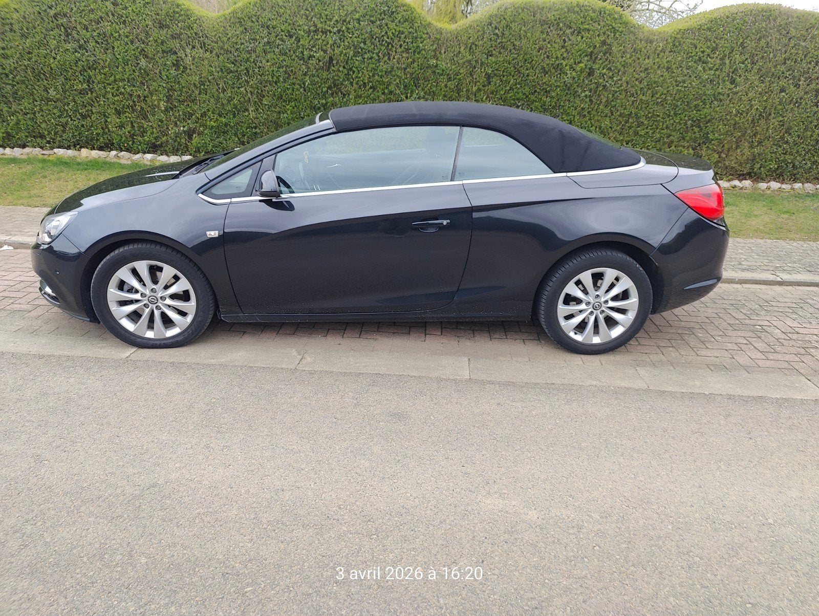 Opel Cascada 2.0 Cdti diesel 165 pk, Auto's, Cabriolet, Diesel, Particulier, Te koop