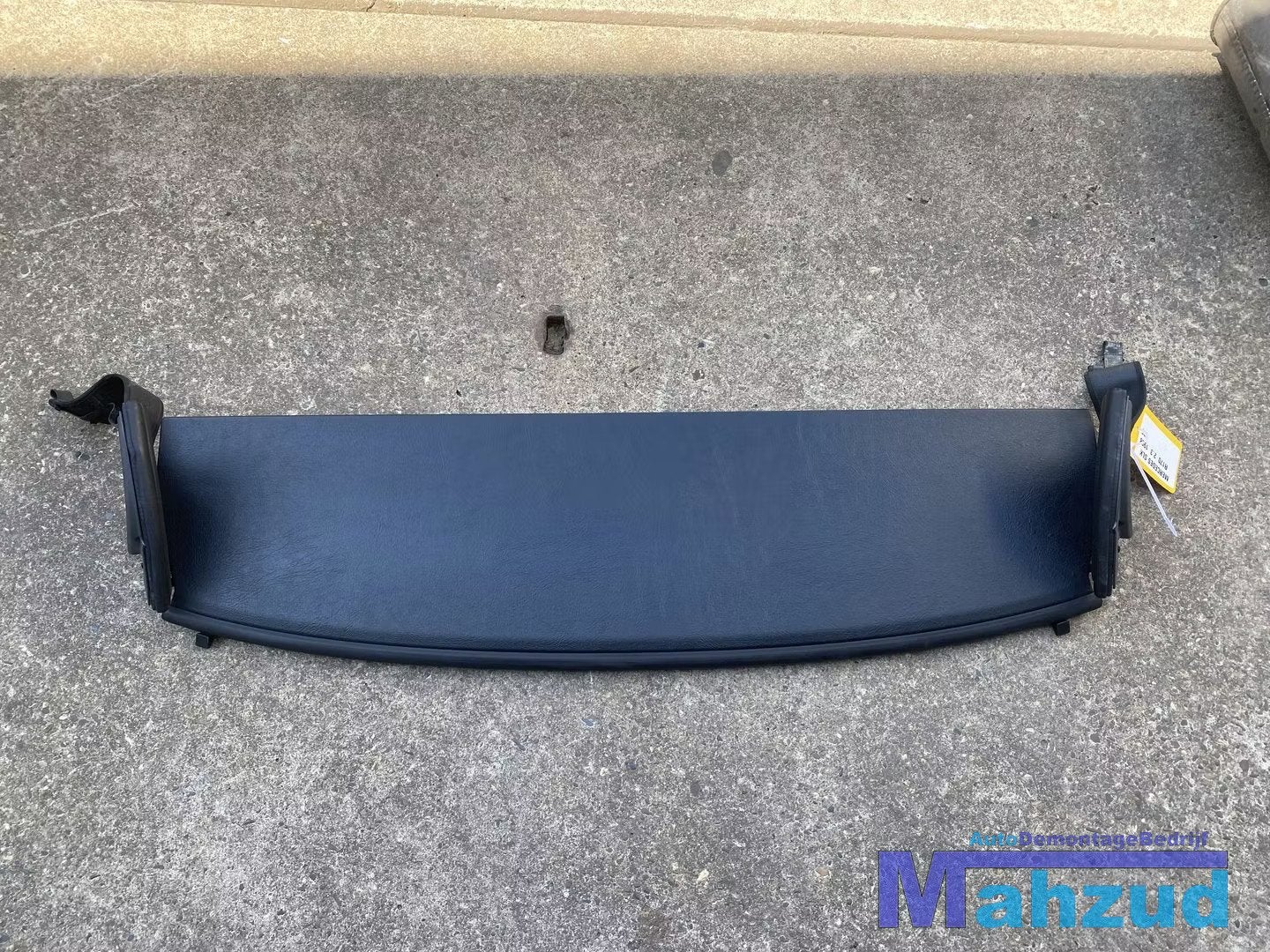 MERCEDS SLK R170 Hoodenplank flap 1996-2004, Mercedes-Benz AG, Mercedes-Benz, Utilisé, Mercedesstrasse 120
70372  Stuttgart, DE
