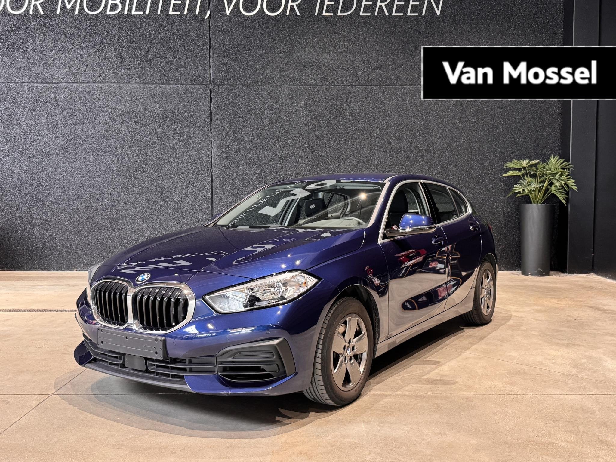 BMW 1 Serie Hatch 118iA (103 kW) (automatique), Achat, Entreprise, Carnet d'entretien, 5 portes