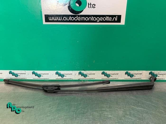Bras essuie-glace avant d'un Daihatsu Cuore (Cuore 03-), Autos : Pièces & Accessoires, Daihatsu, -, 3 mois de garantie, Utilisé
