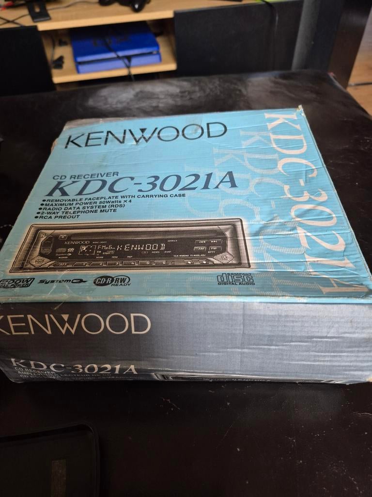 Kenwood KDC-3021A autoradio met cd-rom, Ophalen of Verzenden