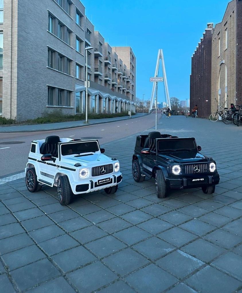 Mercedes G63 AMG Kinderauto - Zwart - Wit, Kinderen en Baby's, Speelgoed | Buiten | Accuvoertuigen, Ophalen of Verzenden, Nieuw