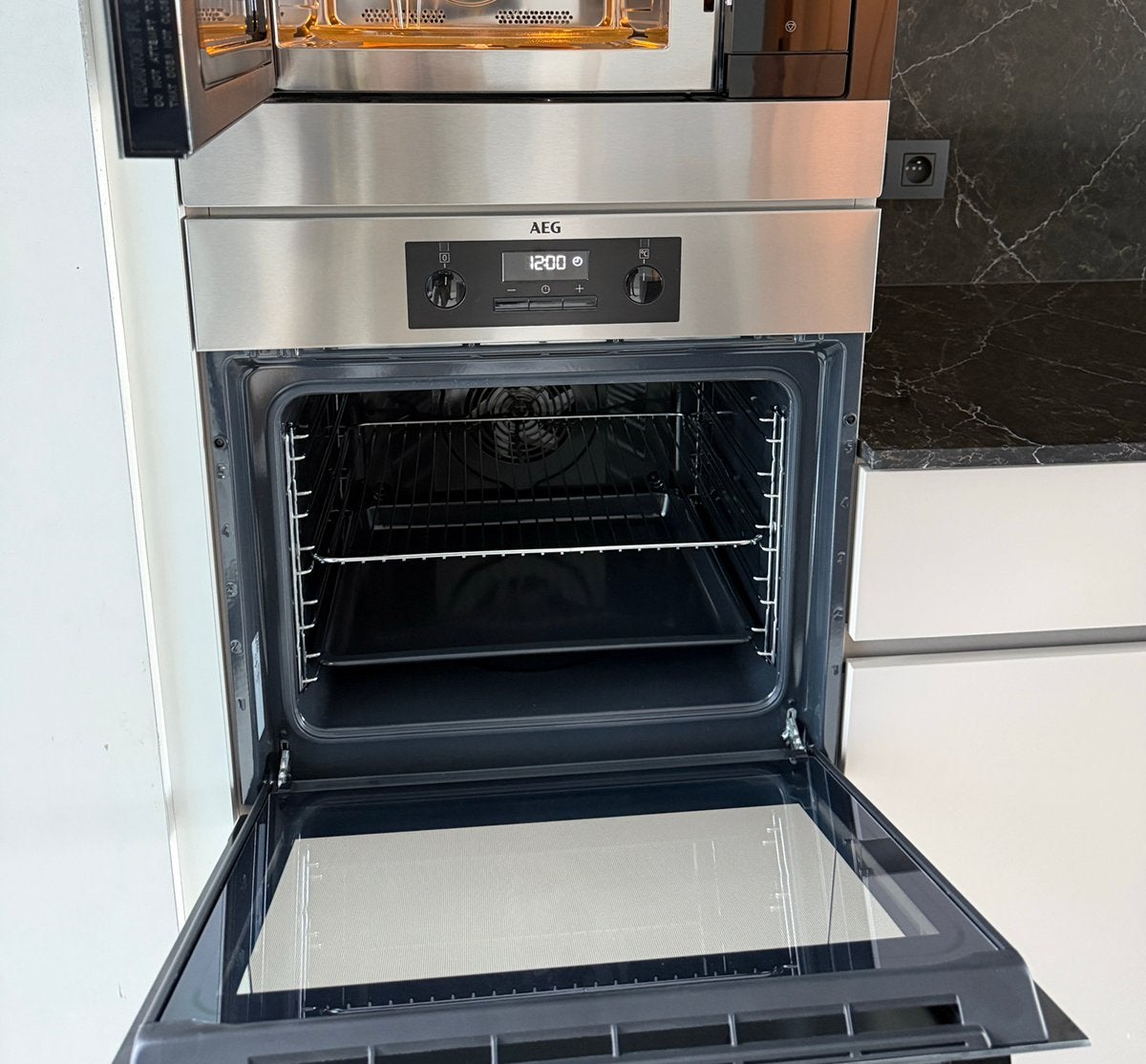 Nieuwe AEG inbouwoven, Neuf, AEG, Encastré, Enlèvement