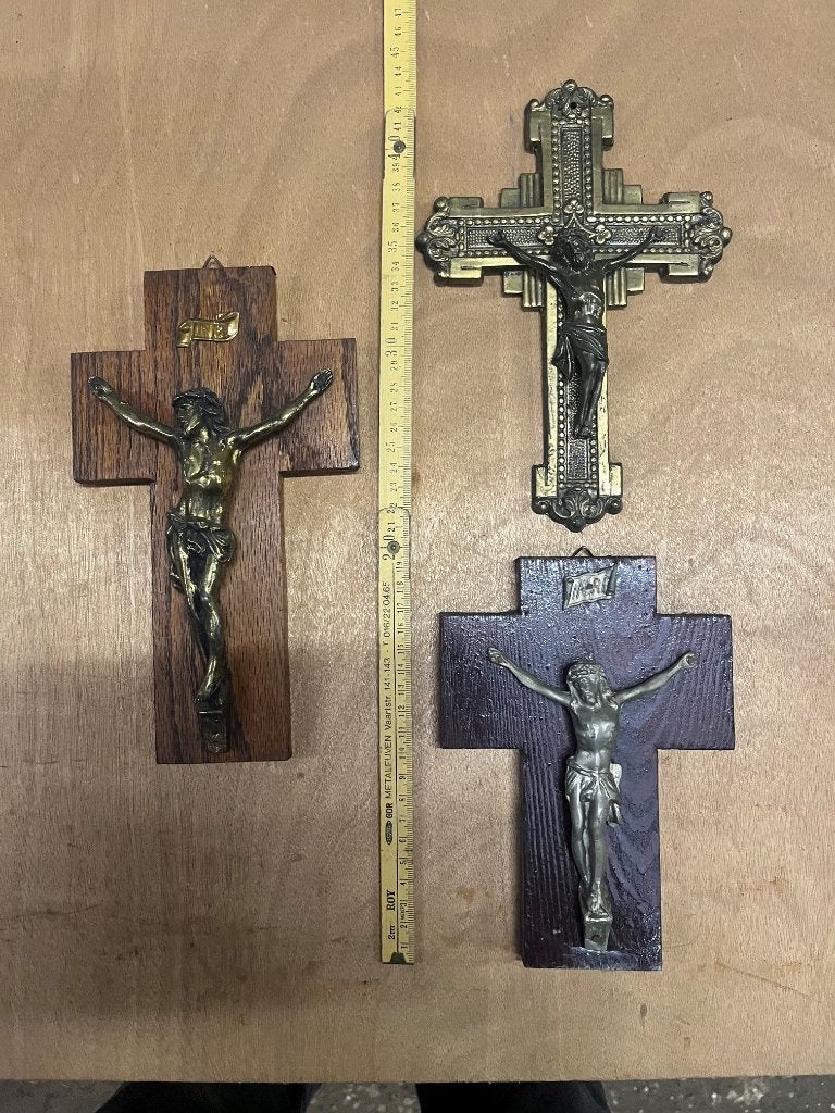 KRUISBEELDEN - SET VAN 3, Antiek en Kunst, Ophalen
