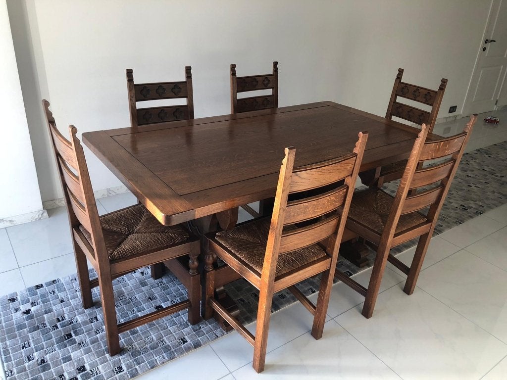 6 Stoelen, Ophalen