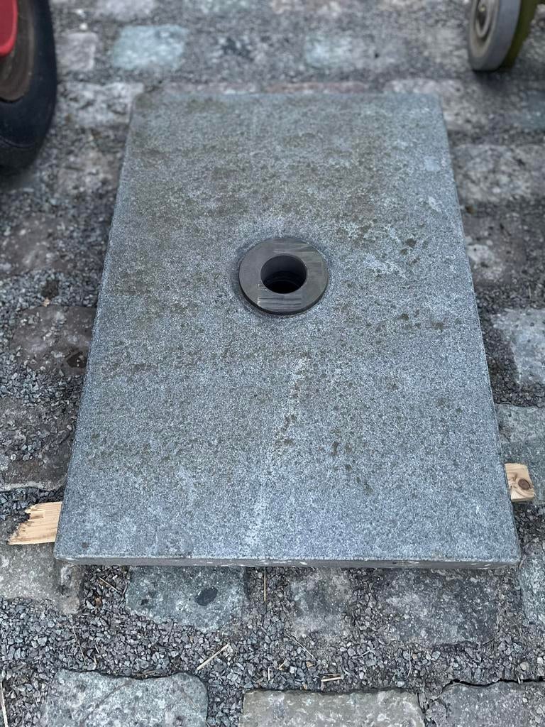 Parasolvoet arduin, Tuin en Terras, Ophalen, Zo goed als nieuw