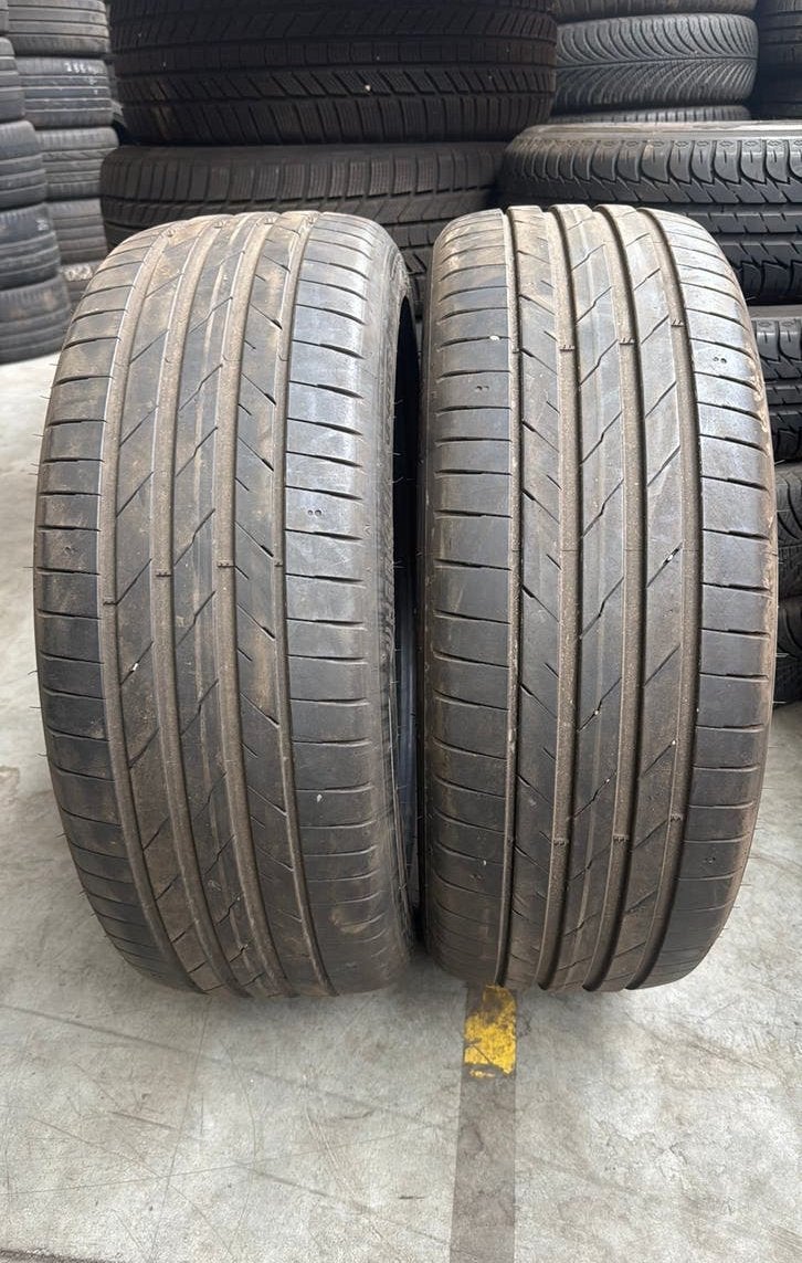 2354520 235/45/20 235/45R20 zomerbanden merk Hankook, Ophalen