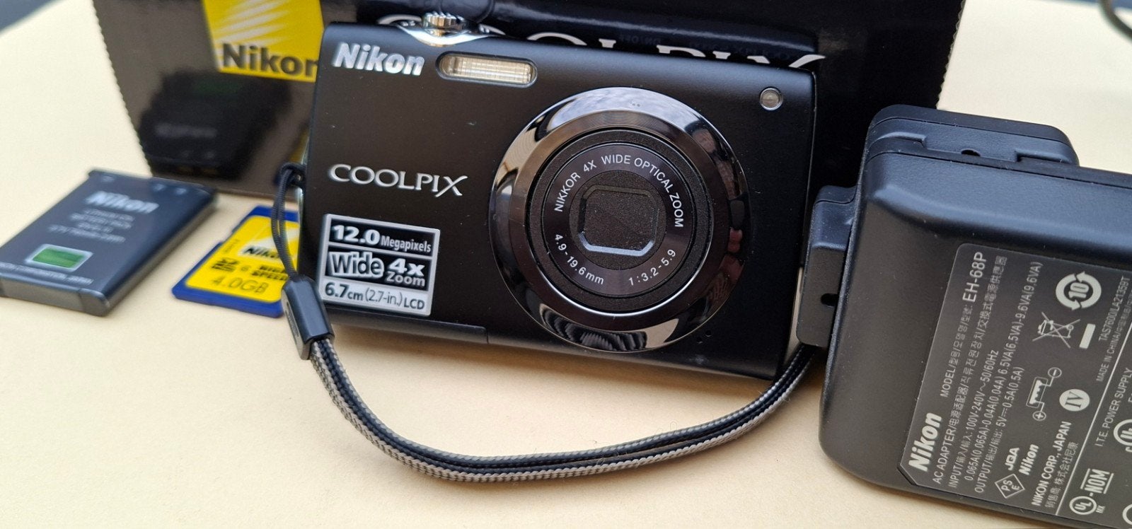 Nikon COOLPIX, Ophalen of Verzenden, Compactcamera, Nikon, 4 t/m 7 keer