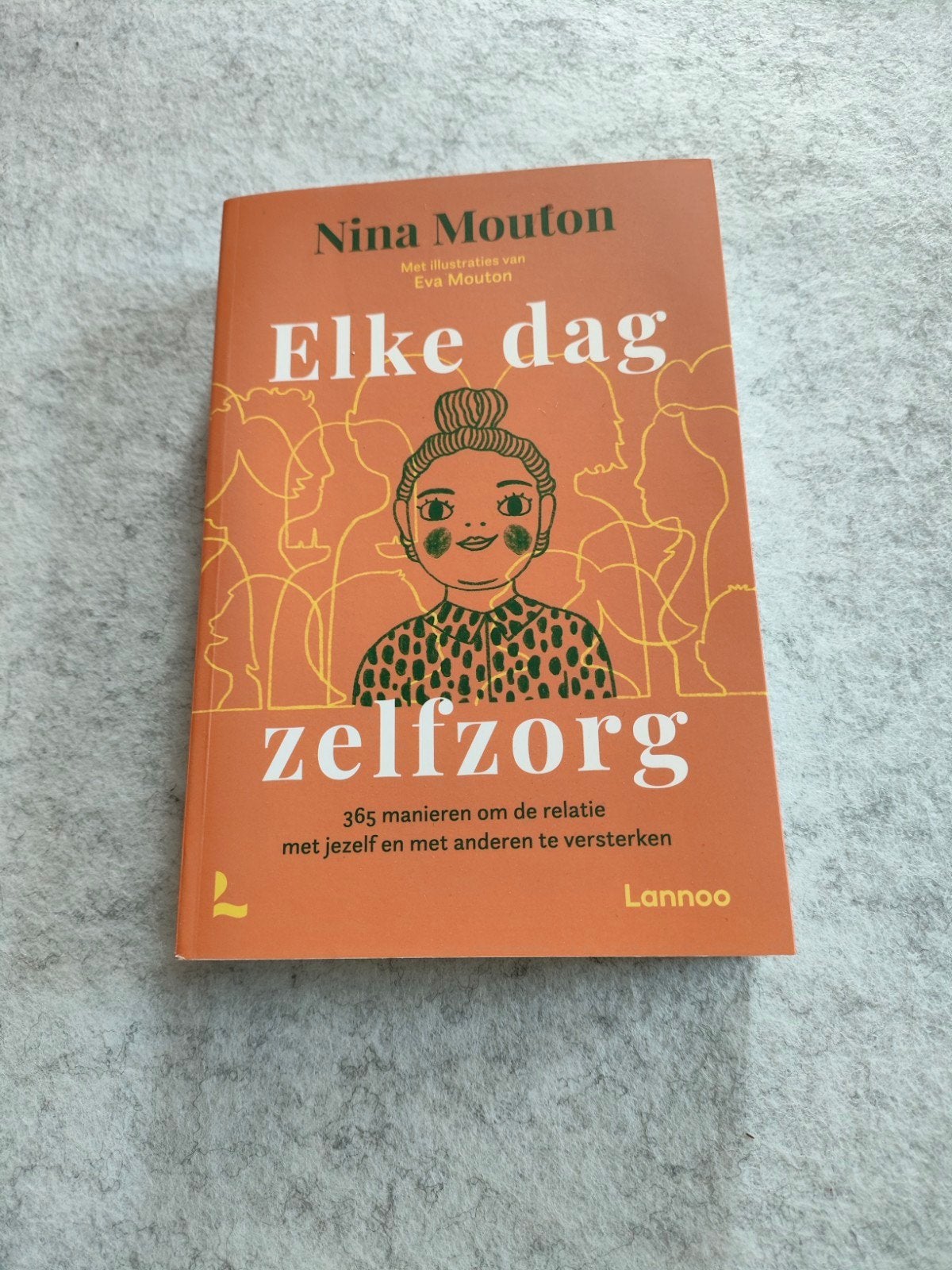 Nina Mouton - Elke dag zelfzorg, Ophalen, Nina Mouton