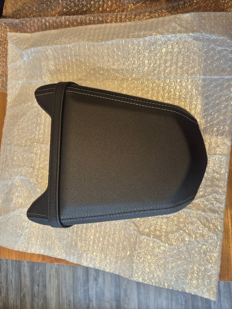Nieuw zadel en spatbord Honda cbr650, Motoren, Ophalen, Nieuw