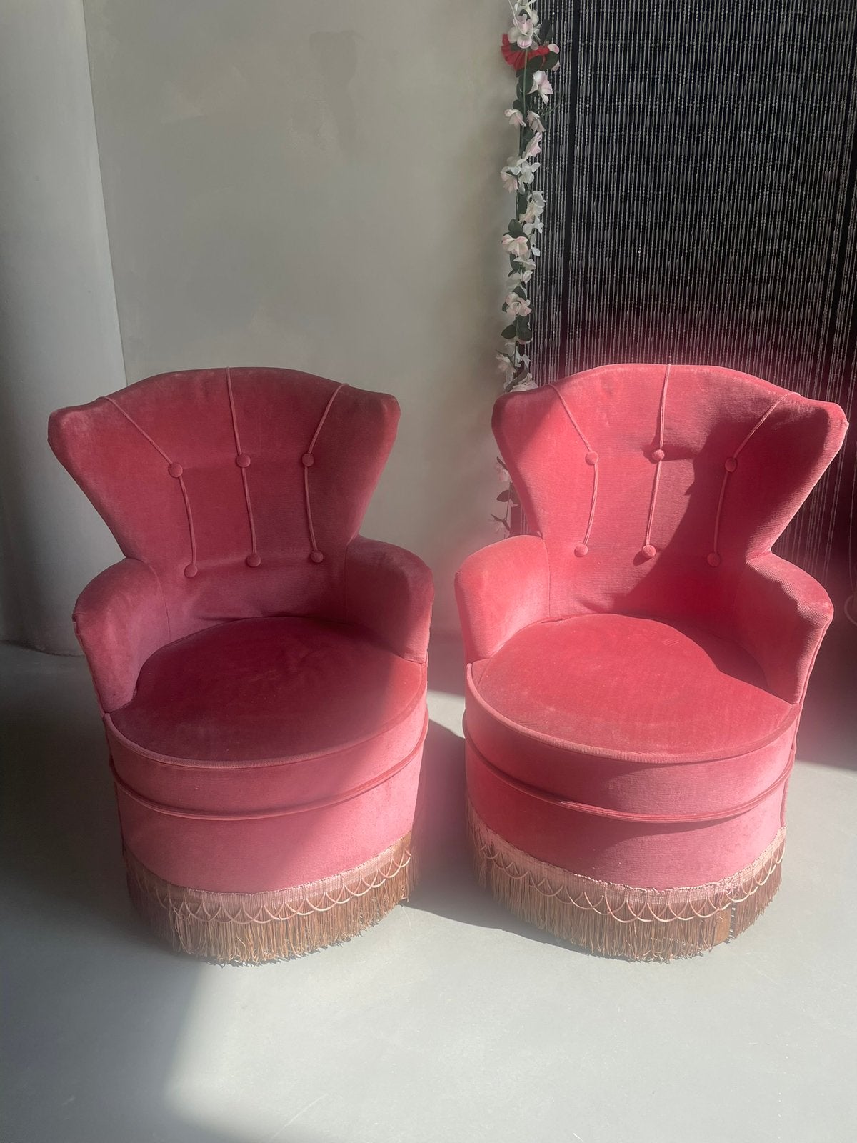 Twee gezellige vintage zeteltjes, Huis en Inrichting, Zetels | Zetels, Ophalen, Gebruikt, Eenpersoons, Stof