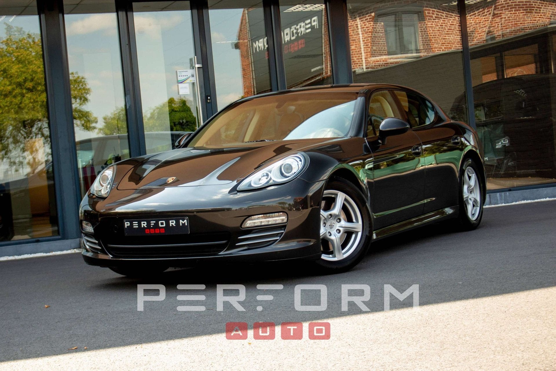 Porsche Panamera Panamera 4 3.6i V6 PDK *1STE EIGENAAR*PERFE, Autos, Porsche, Achat, 2275 kg, Entreprise, Entretenue par le concessionnaire