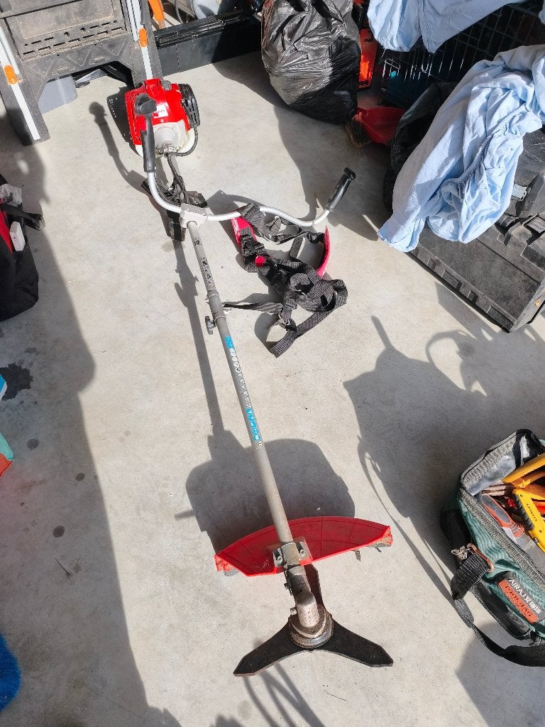 Hecht 152 BTS Benzine Bosmaaier, Jardin & Terrasse, Hecht, 30 à 50 cm, Enlèvement, Utilisé