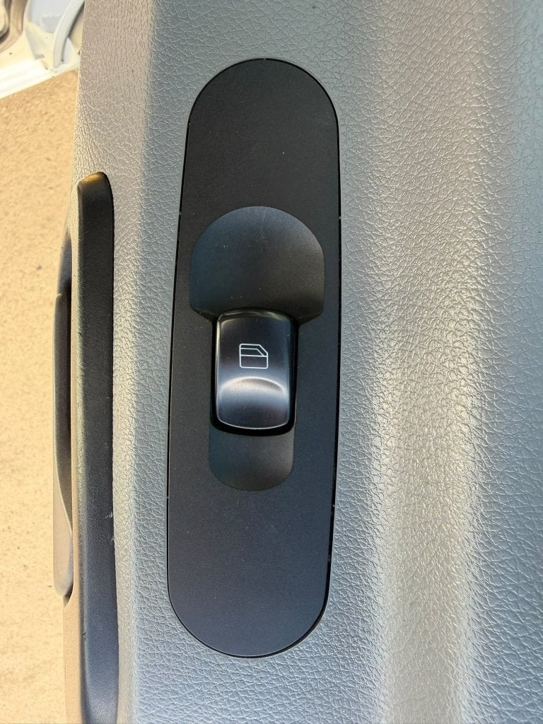 Mercedes Sprinter 313 (Stock ID 11444) — 12
