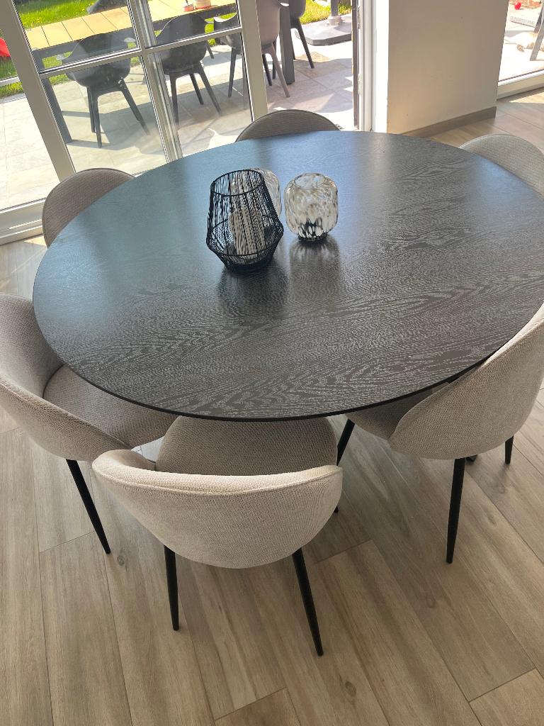 Tafel en stoelen, 100 tot 150 cm, Rond, Ophalen of Verzenden, Zo goed als nieuw