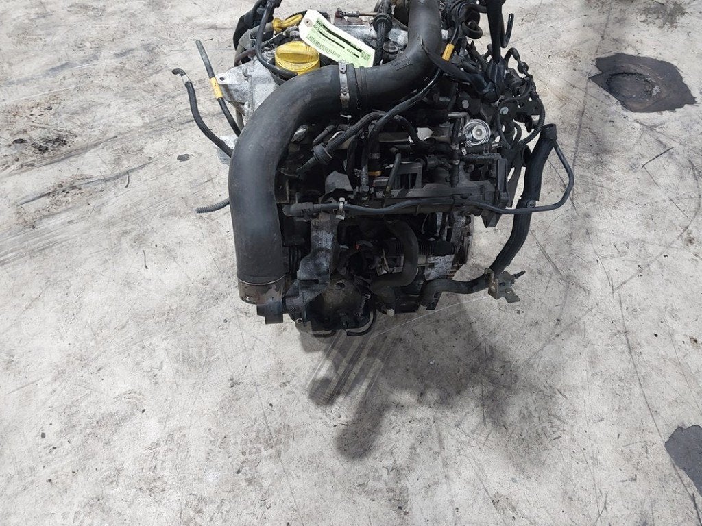 MOTOR Renault Captur I (2R) (|8201342064|H4BA400|), Gebruikt, Renault, Peter-Huppertz-Straße 5
51063  Köln, DE, Dialog.deutschland@renault.de