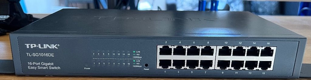 TP link TL-SG1016DE 16 port gigabit switch, Ophalen