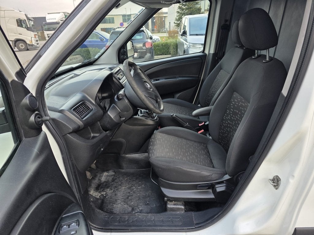 Opel Combo (Stock ID 01368) — 14