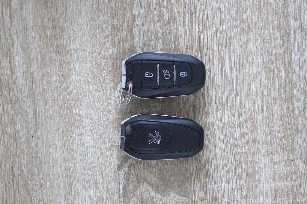 Peugeot 2008 Allure Pack 2020, Auto's, Peugeot, Particulier, 4x4, ABS, Achteruitrijcamera, Adaptive Cruise Control, Airbags, Airconditioning