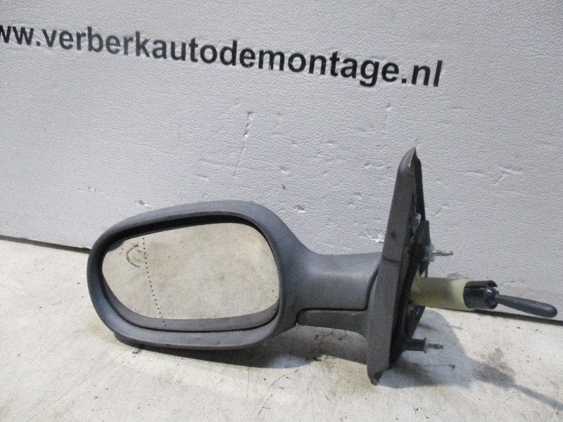 RETROVISEUR EXTERIEUR GAUCHE Renault Megane (EA), Renault, Utilisé, Peter-Huppertz-Straße 5
51063  Köln, DE, Dialog.deutschland@renault.de